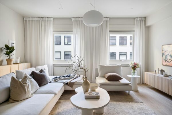 SEAMLESS CONCEALED DOORS FOR SCANDINAVIAN STYLE HOMES