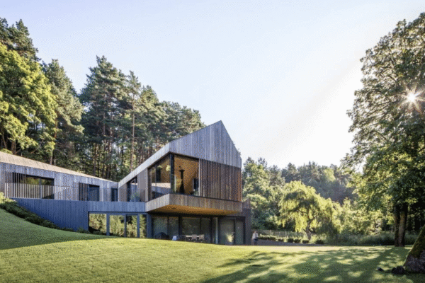 PASSIVE HOUSE CERTIFIED WINDOWS: REQUIREMENTS AND BENEFITS